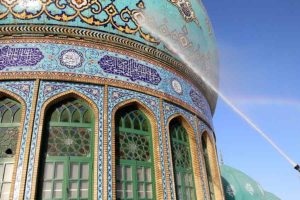شستشوی اماکن مذهبی با بخار و واترجت فشارقوی و سنتی